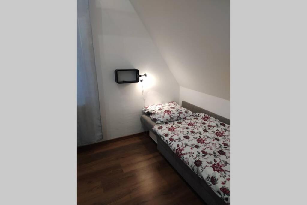 Apartman Atelier Vary V Nove Zrekonstruovanem Dome Карловы Вары Экстерьер фото