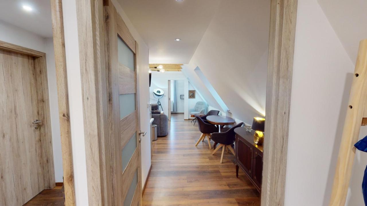 Apartman Atelier Vary V Nove Zrekonstruovanem Dome Карловы Вары Экстерьер фото